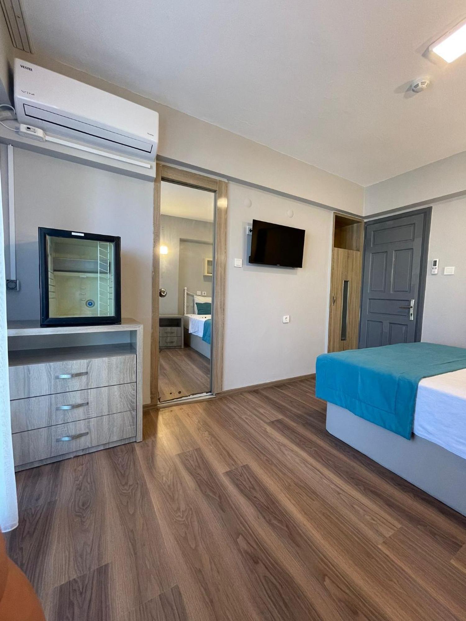 Colophon Beach Otel Gumuldur Exterior foto